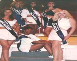 Telek won the Miss Canada beauty pageant in 1994 and also participated in international pageants and represented her home country.